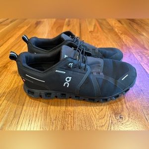 On Cloud On Running Men’s Cloud Shoes Size 12 Black